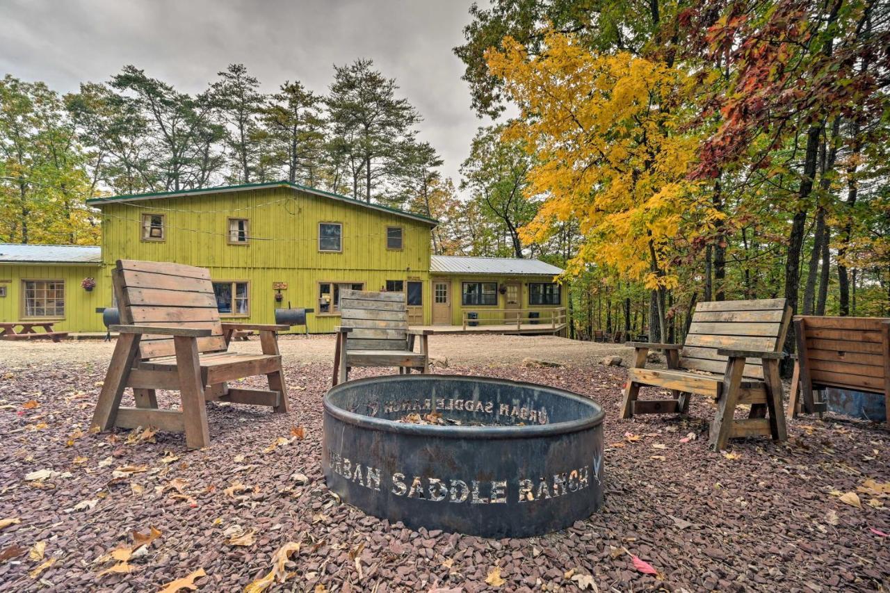 Cheyenne Ranch Apt With 50 Acres By Raystown Lake Huntingdon Exterior photo